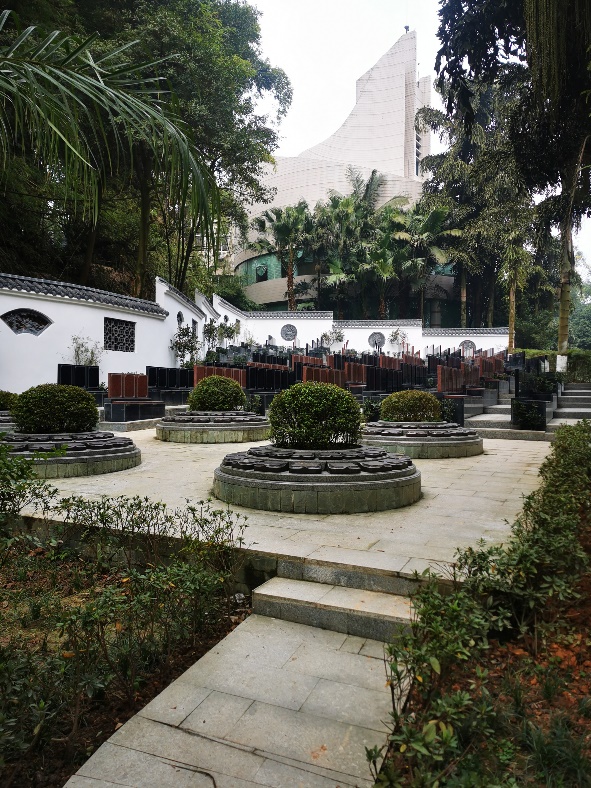 重庆南山龙园_倡导绿色殡葬、推进生态葬式 第3张